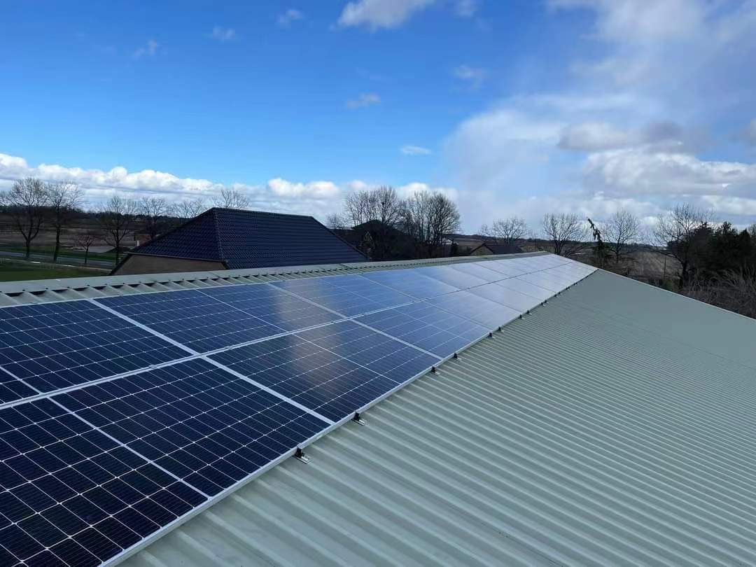The advantages of Differentiated market layout and photovoltaic module products and markets are evident, and photovoltaic has become the main engine driving the company's performance growth