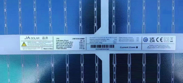 Ja 565W Bifacial Mono Perc Half Cell 540W545W550W555W560W Solar Panel for Home System