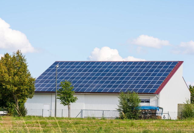 Jinko Hot-Selling High-Efficiency All-Black Monocrystalline Silicon 460W Solar Panels