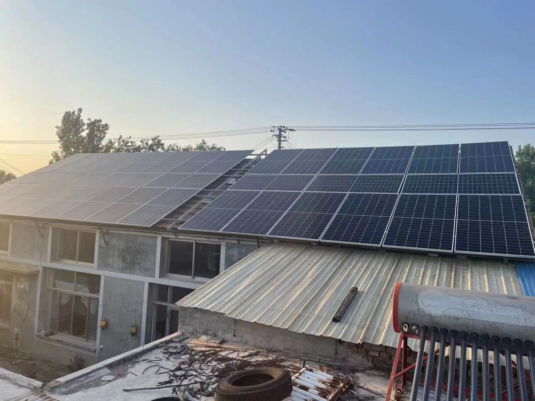 Longi/Ja/Jinko/Trina/Canadian/Mono PV Poly Photovoltaic 144 Half Cells Solar Panels 550W540W 545W 555W in Stock