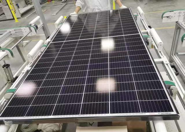 182mm High Quality 530W 535W 540W 545W 550W Solar Panel with 9bb Mono Solar Cells