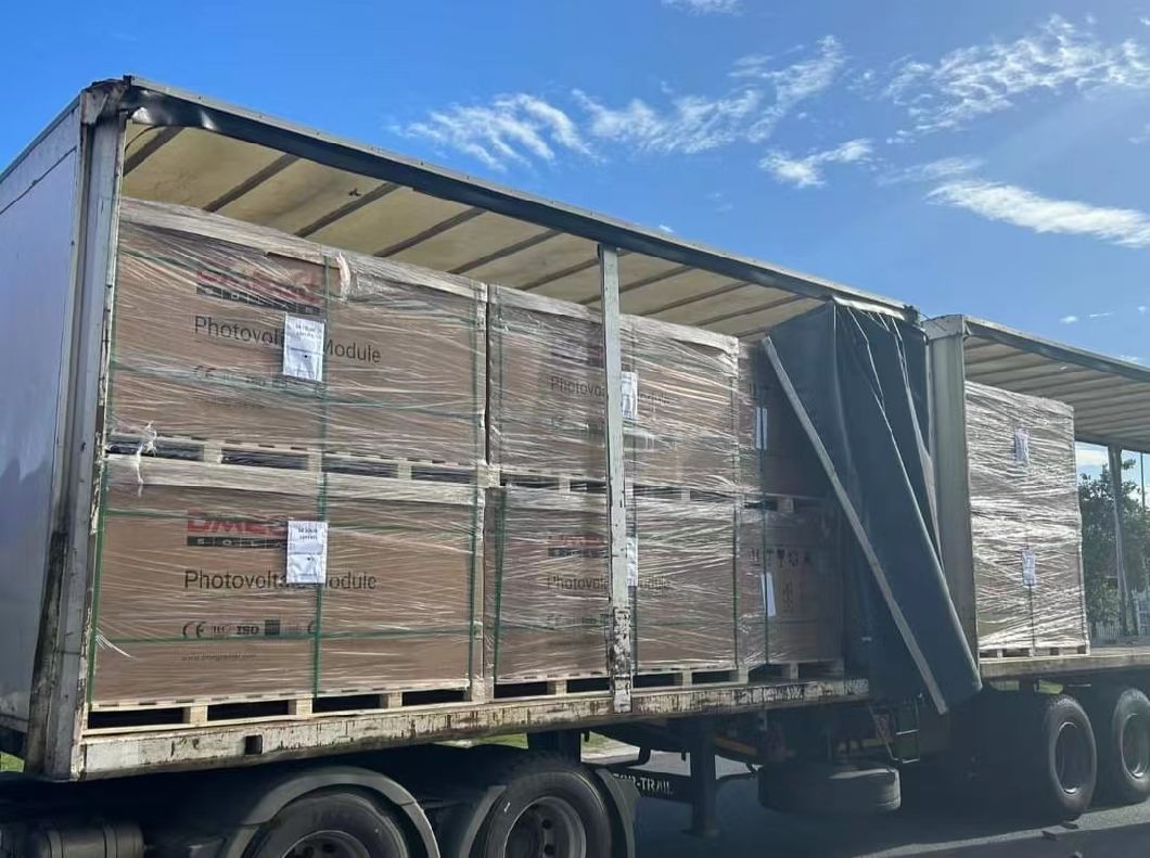 Rotterdam Warehouse Tier 1 Dmegc Longi Canadian 450W 455W 460W Solar Panels for Solar Energy System