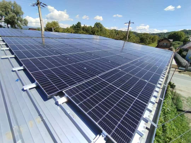 Jinko′s Best-Selling Black 605W 625W Solar Panel with Strong Storage Capacity