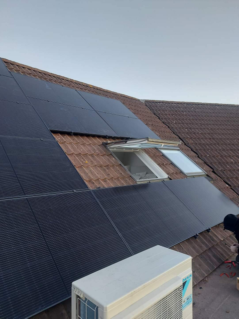 New Product Dmegc Photovoltaic Mono Solar Panel 490W 495W 500W 505W Longi Trina