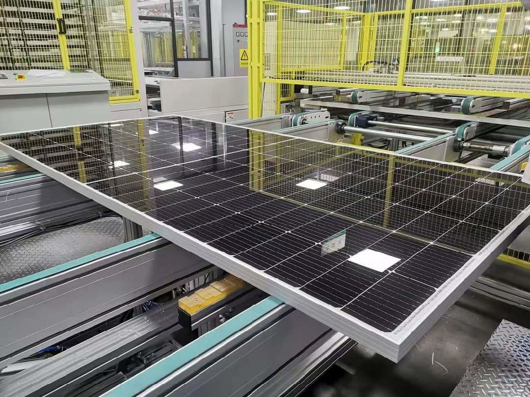 Home Use and Factory 535W540W545W550W555W 182mm Half Cell Solar Panel